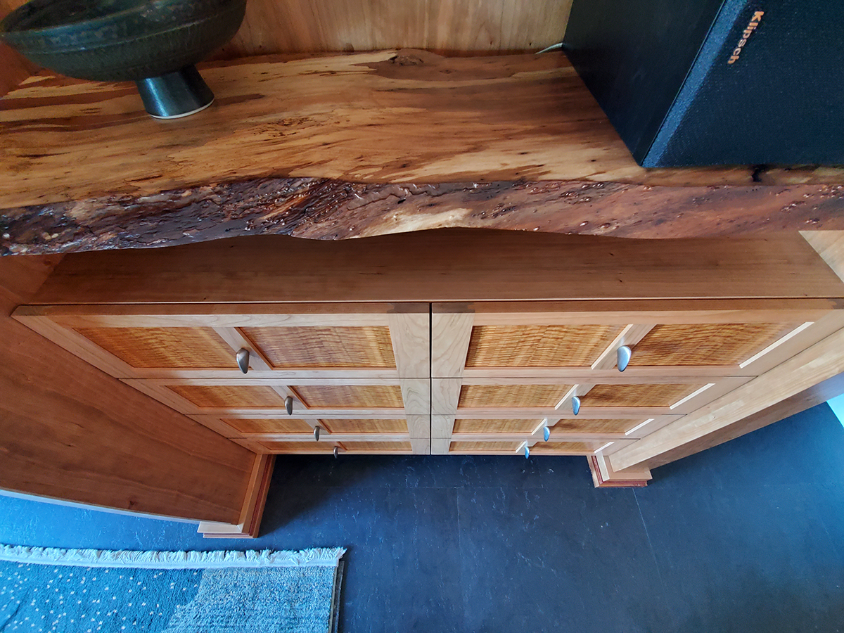 Custom Entertainment Center Cabinets in Anaheim, CA