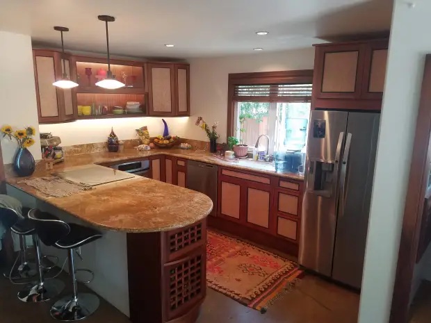 Five Reasons to Use Custom Cabinets for Your Kitchen Remodel 